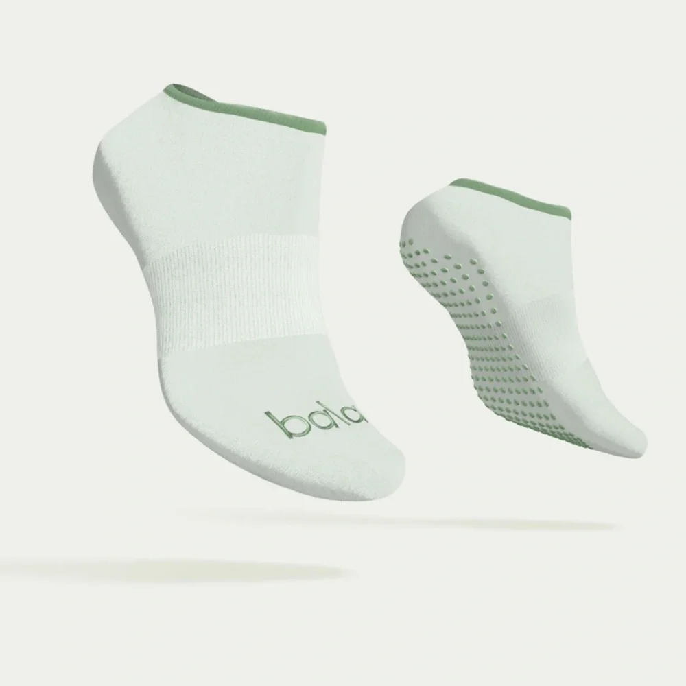 NWT Bala The Low Sock in Color Sage / Size Medium - Pilates, Barre, Yoga